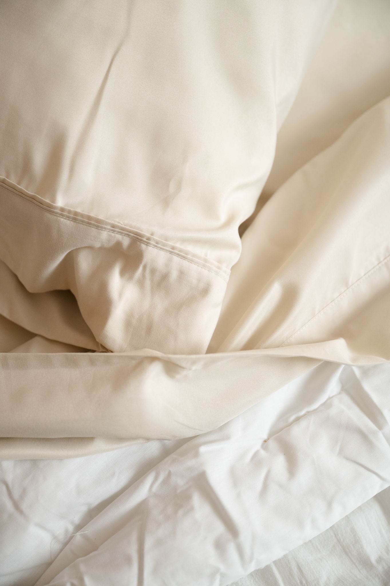 Brushed Microfiber Hypoallergenic Split Sheet Set